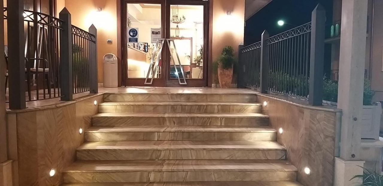 Hotel La Conca Villa San Giovanni Eksteriør bilde