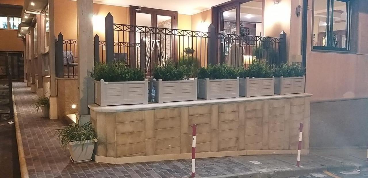 Hotel La Conca Villa San Giovanni Eksteriør bilde